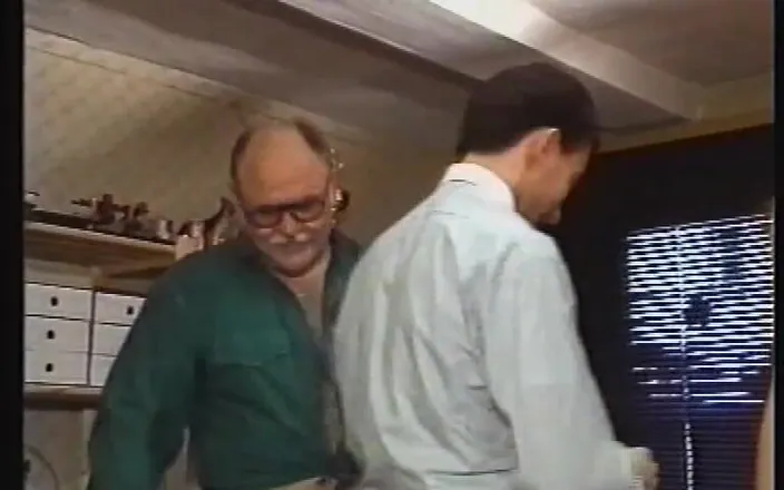 Vintage megastore: A Wild Vintage Threesome!