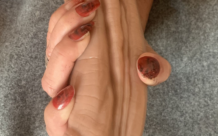 Wetwife2024: 妻は再びセックスで指を動かされ、舐められ、潮吹き、大声でオーガズム