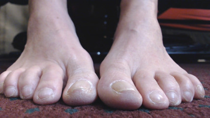 Abby Anna: Natural toenails closeup no polish