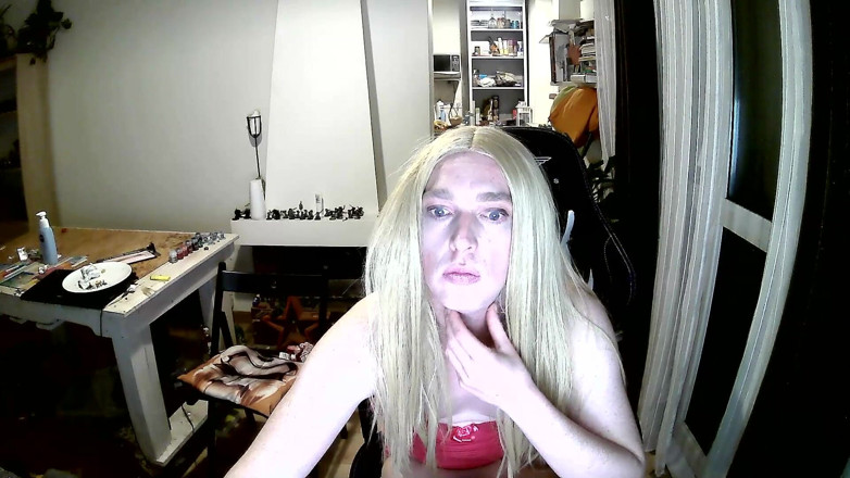 SarasinnerX: I'm Sarah Sinne
