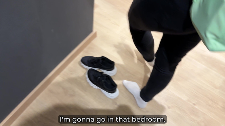 Toma Mur: Step Mom Wakes up Grinding on Stepson in Shared Bed -...