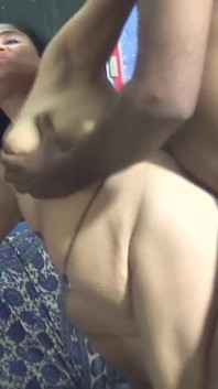 Indisches heißes bhabhi und naigerischer junge, hardcore-sex abends