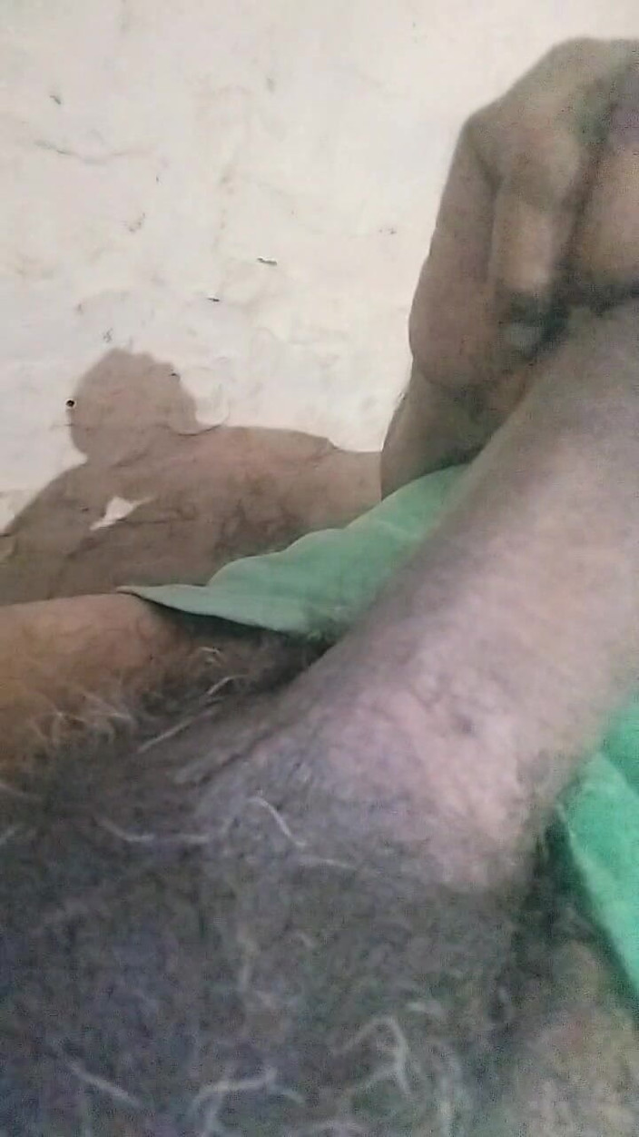 A_k_93152: Voglio f* tu