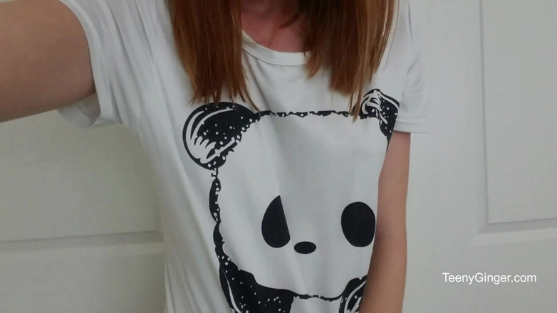 Teeny Ginger: Hold onto me / GFE Striptease