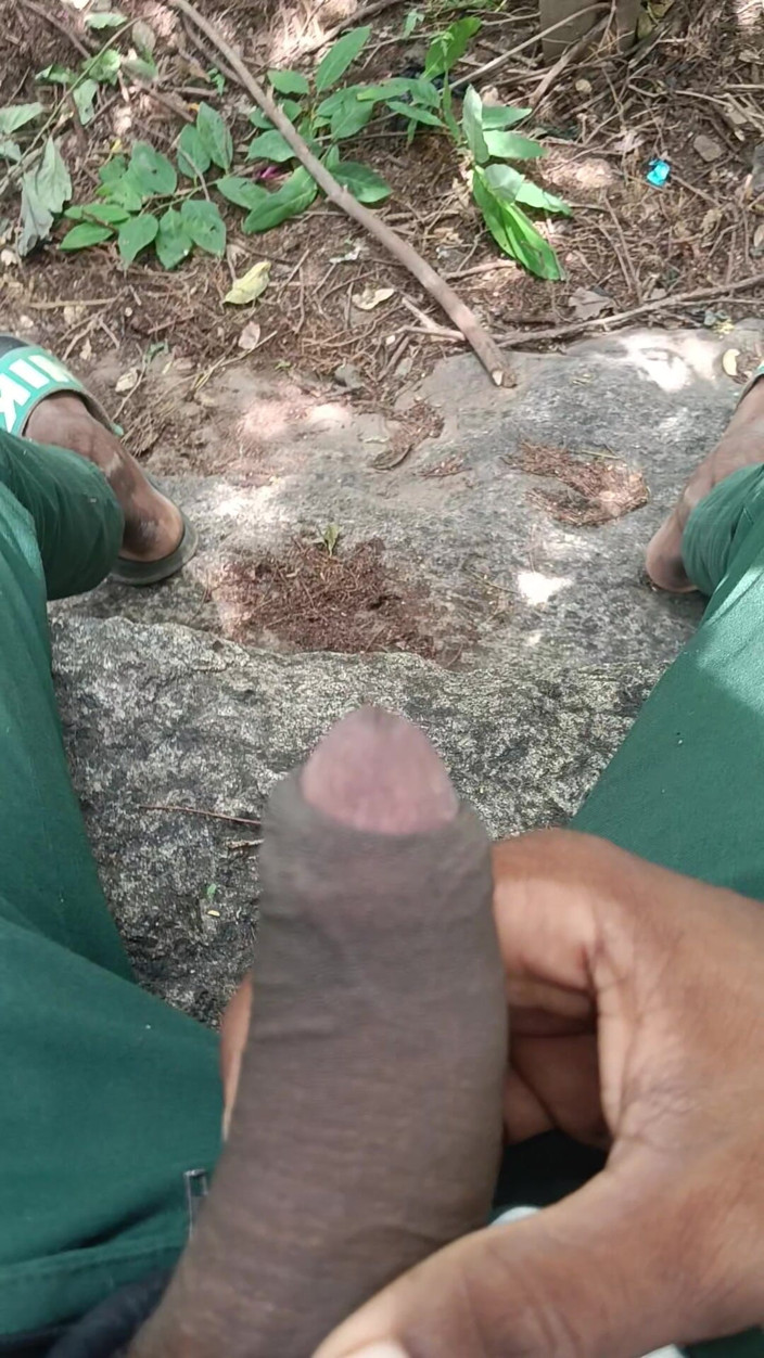 AURA THINGS: Hot Piss Cuming Fast Big Balck Cock Hot