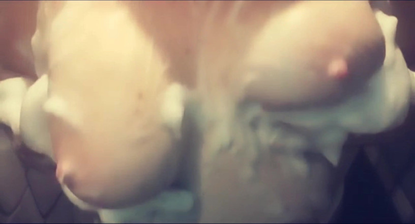 Jmgameplay: Washing and playing hot juicy boobs
