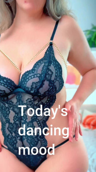 PAWG Wife with a Huge Bum and Beautiful Lingerie