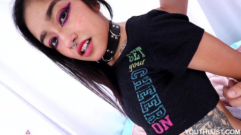 Youth Lust: Raven'ın İlk Creampie B Cam