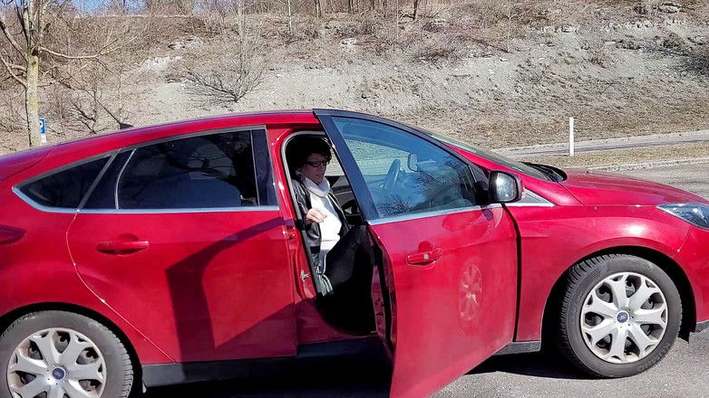 Popp Sylvie: Buitenshuis achtervolgen op straat