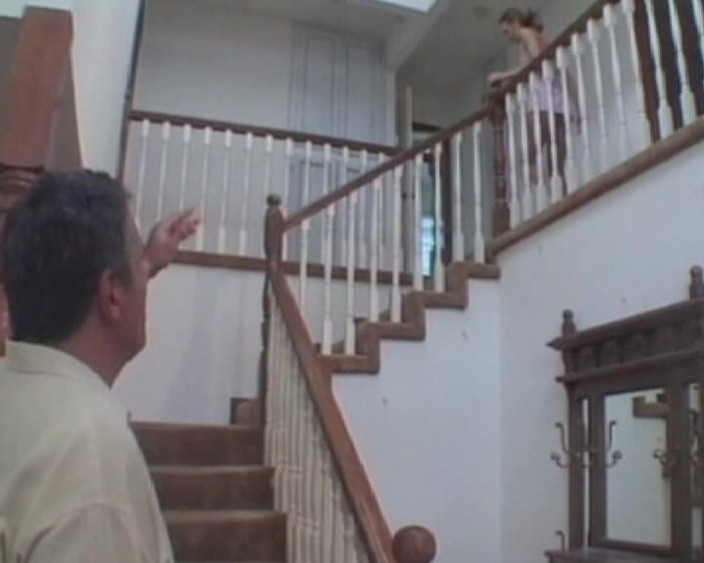 Monde Francais: Naolejovaná francouzská teenagerka ošukaná starším cholem