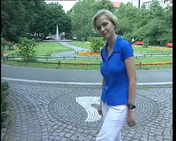 YOUR FIRST PORN: Schoener, Junger Koerper Von Bea in Softclip Beautiful, Young Body...