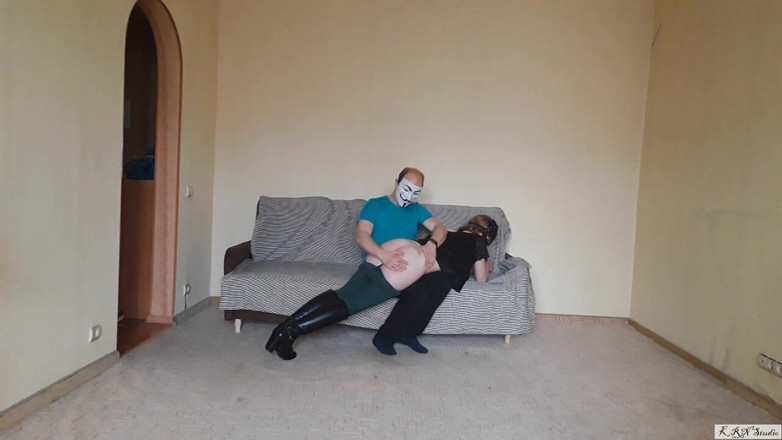 KRNStudio: Erkek arkadaş seansı #31 şaplak