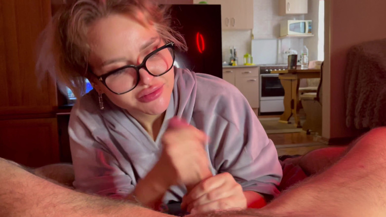 MaryCandy: You can postpone any business and work if MaryCandy wants...
