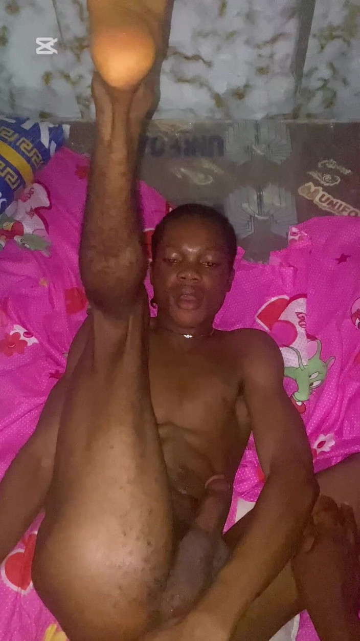 Baddestboyx: 直男鸡巴是最棒的