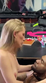 Rome Major Gives a Mouthful of Cum at the Gala