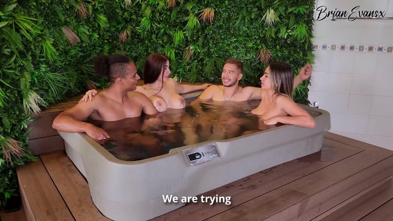 Brian Evansx: Sex in the Jacuzzi, Swinger, Latinas, Cuckolds and Big Tits...