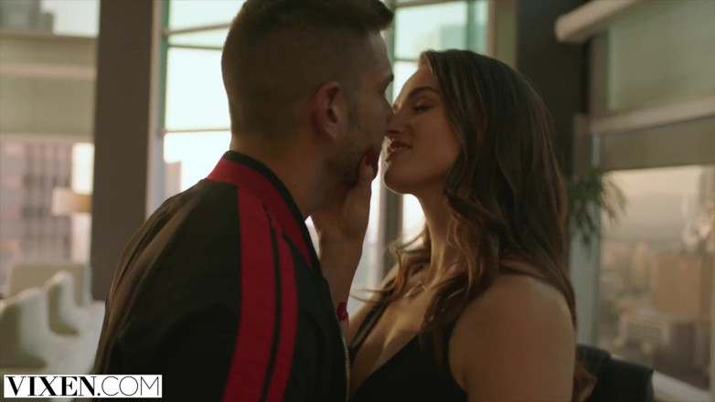 Vixen: Vixen - 역대급 섹시한 쓰리섬의 Tori Black과 Adriana Chechik