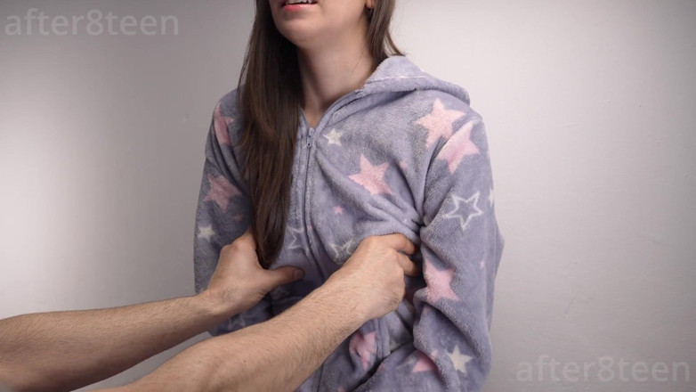 After8Teen: A Friend of My Stepda'd Came Inside Tonight. What to...