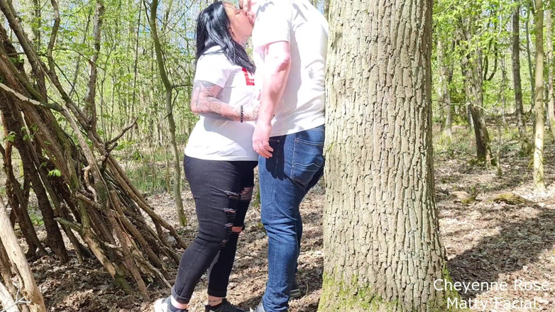 Cheyenne Rose 80: Outdoor fun fucking and facial
