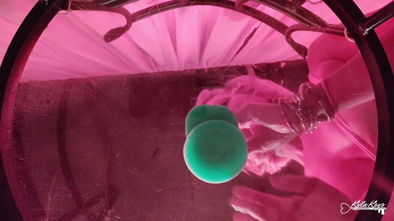 Kyla Keys: Pohled ze dna