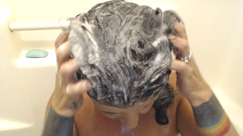 Abby Anna: Super lathery long black hair washing