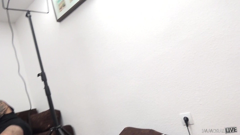 Immoral Live: Nataly Gold की जंगली सवारी