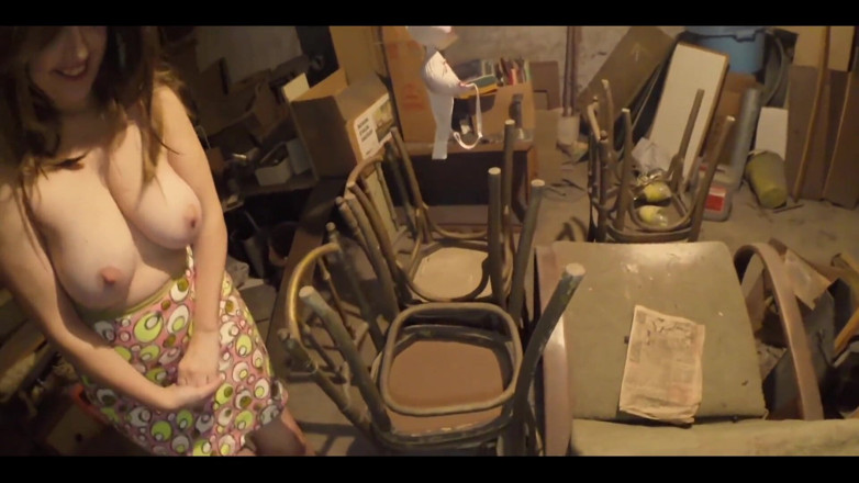 BritneySwallows: Basement Blitz Sorting Through Old Junk and Discovering