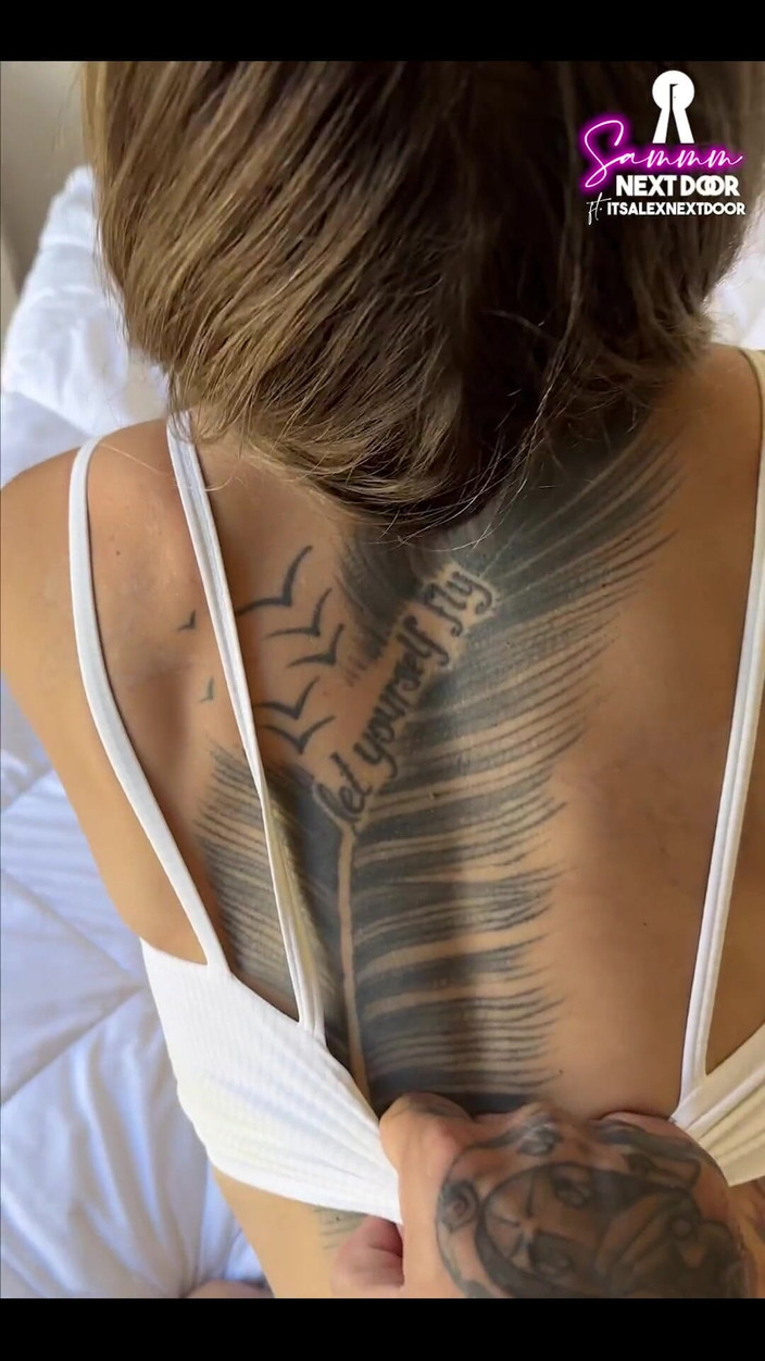 Sammm Next Door: 4minutové oči doširoka - šukej mě tvrdě