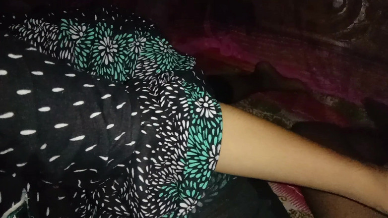 Deshi women: Romântica menina indiana novo vídeo de sexo viral 2024