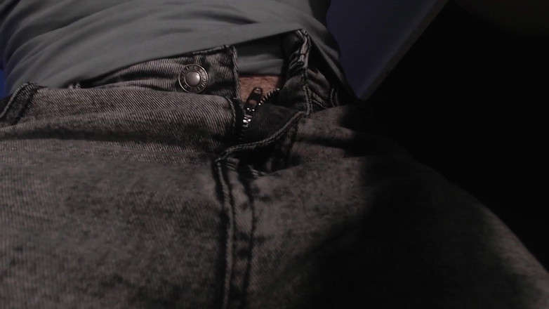 Hunky time: Альфа в шкіряних рукавичках домінує