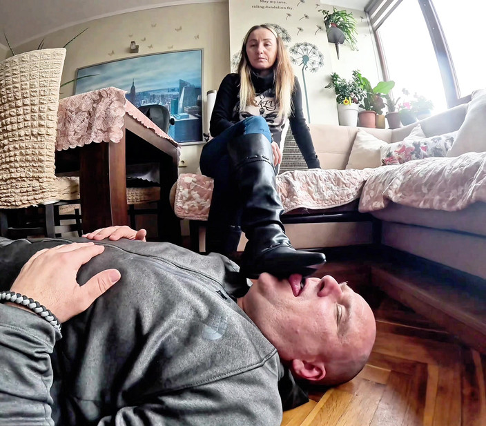 Mistressyammyboots: Tabanlar Kazanılmaz. Tapıyorlar.