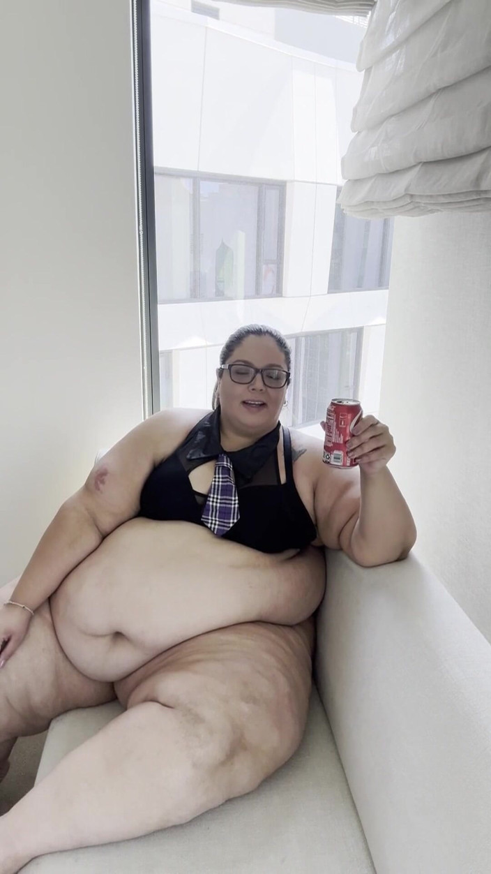 Plump Paradise: Paradiso grassoccio: Burp e chat