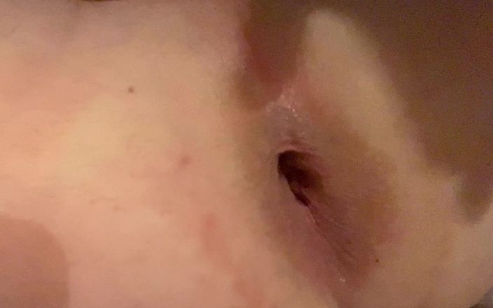 C Huntsman: More finger fucking and gaping my tight wet hole