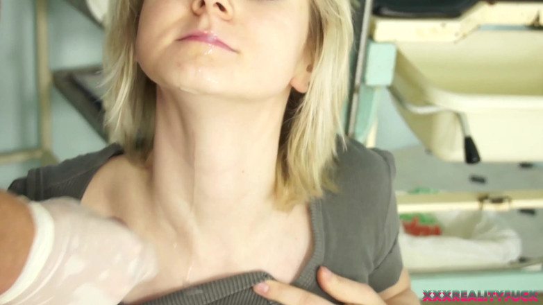 Czech Pornzone: Gynekologické vyšetření u doktora čůráka část 8