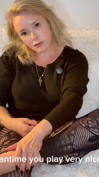 The Leather-boot Tease and the Wrinkled Soles Empress