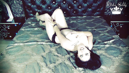 Goddess Misha Goldy: Szarpnij instrukcję dla ciebie