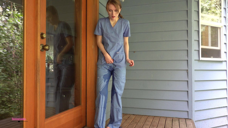 Destination Kat: Wetting My Scrubs
