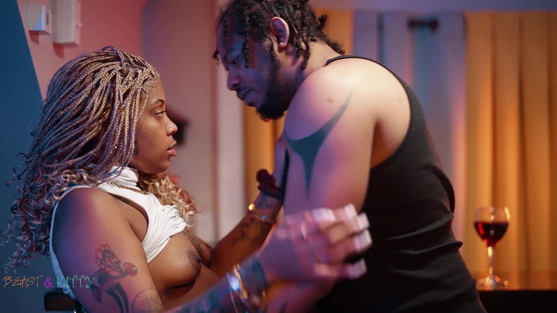 BeastnKitty: ハニーディップペドが夜に親密になる