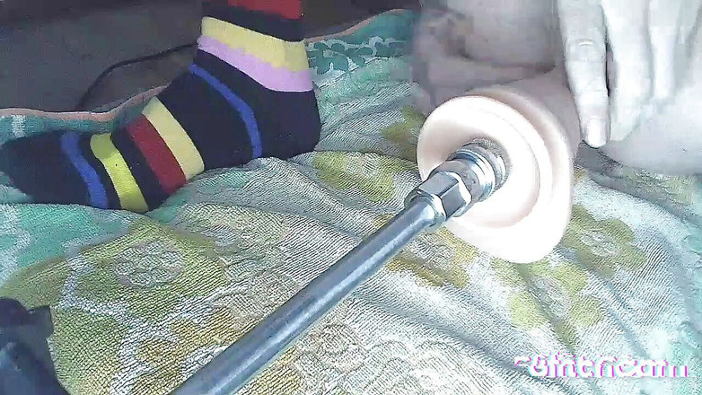 MeandI2: Encule-moi avec un gode énorme et une machine à baiser