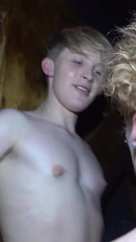 Leo Fox Dismantles Andreahighx