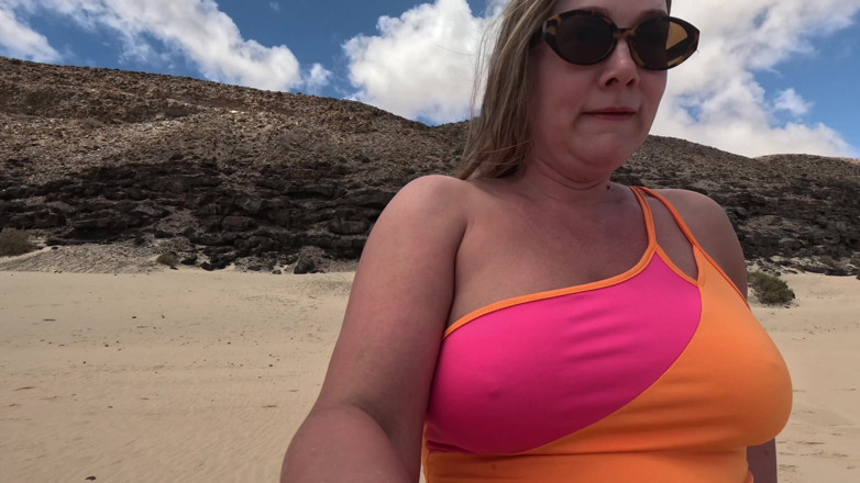 Emma Voyeur: Piss Desperation in Public Short Dress Domination