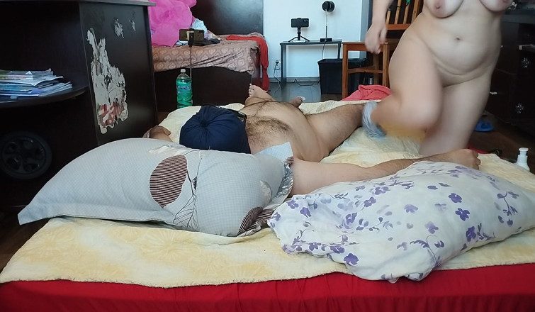 Amateur_MS: Amatör Evli Kadın Boşalana Kadar Bana Sakso Çekiyor.
