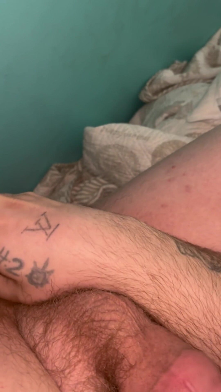 Bigwhitecock: Trying to Stretch My Hole Wider