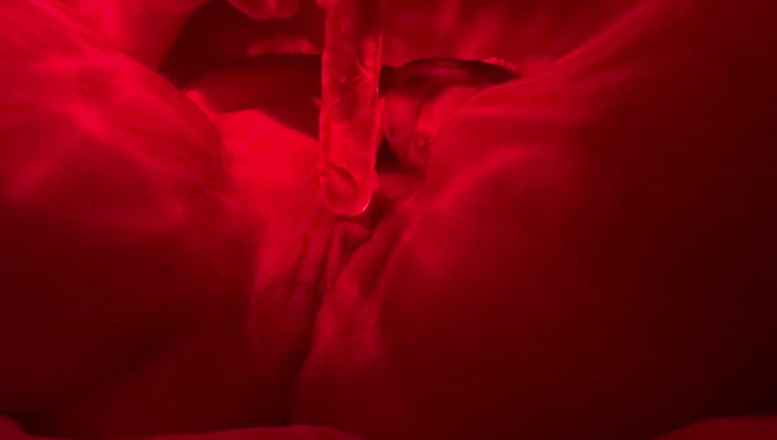 SoftBakedAfterDark: Cumming in My Roomates Closet