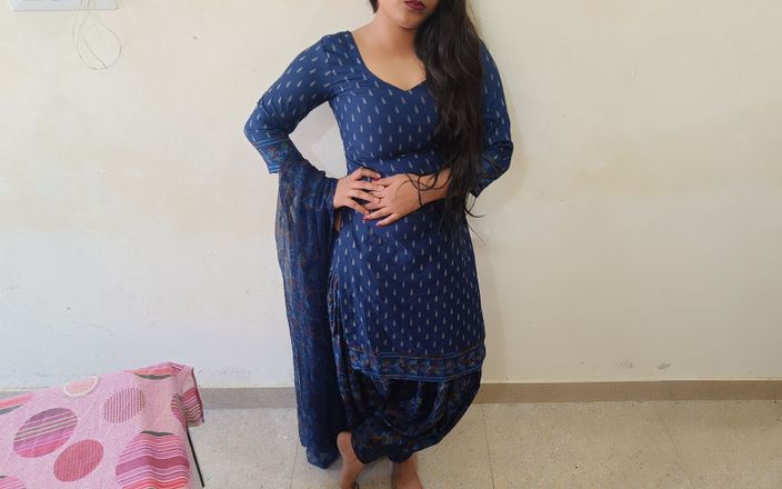 Sakshi Pussy: Hot Indian Muslim Stepsister Mms