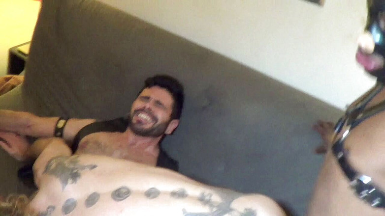 HARD PORN STUDIO: Fist baeback in sling da 2 top sboys