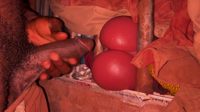 Bangcum8: बड़ी गांड कंपन सारे लंड वीर्य के लिए पति