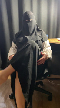 MILF Syria menunjukkan pepek