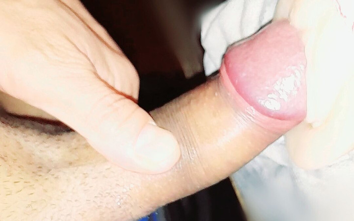 Franco2019: Трахаю вагіну силікону і кінчає всередину з піхви, все мокре залишилося