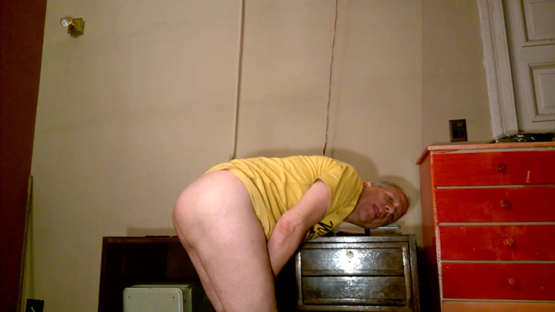 Dildo Man and Cross Hard Sex: ¡Me masturbo con mi propio clon y me corro!